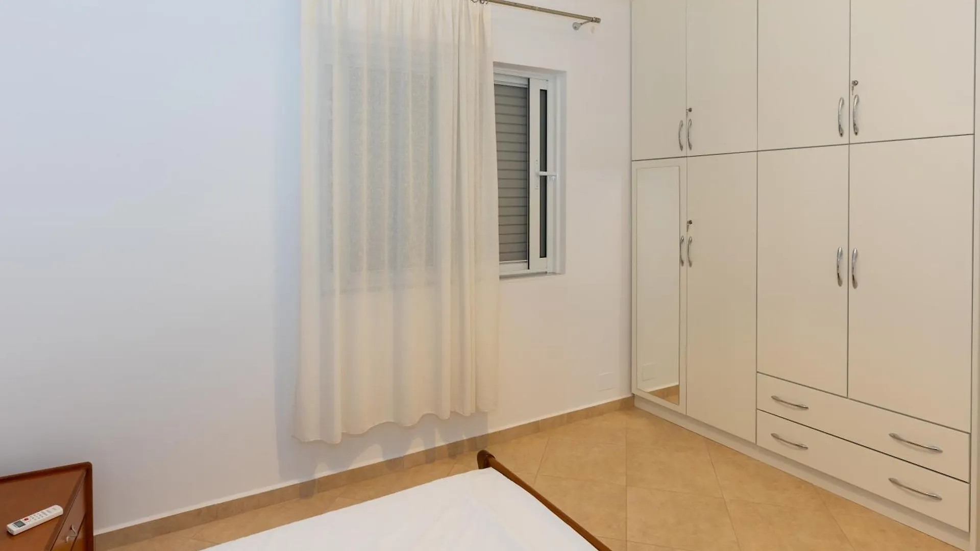 Kume Apartment Sarandë